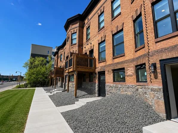 Restored Duluth apartment building brings 20 units back online