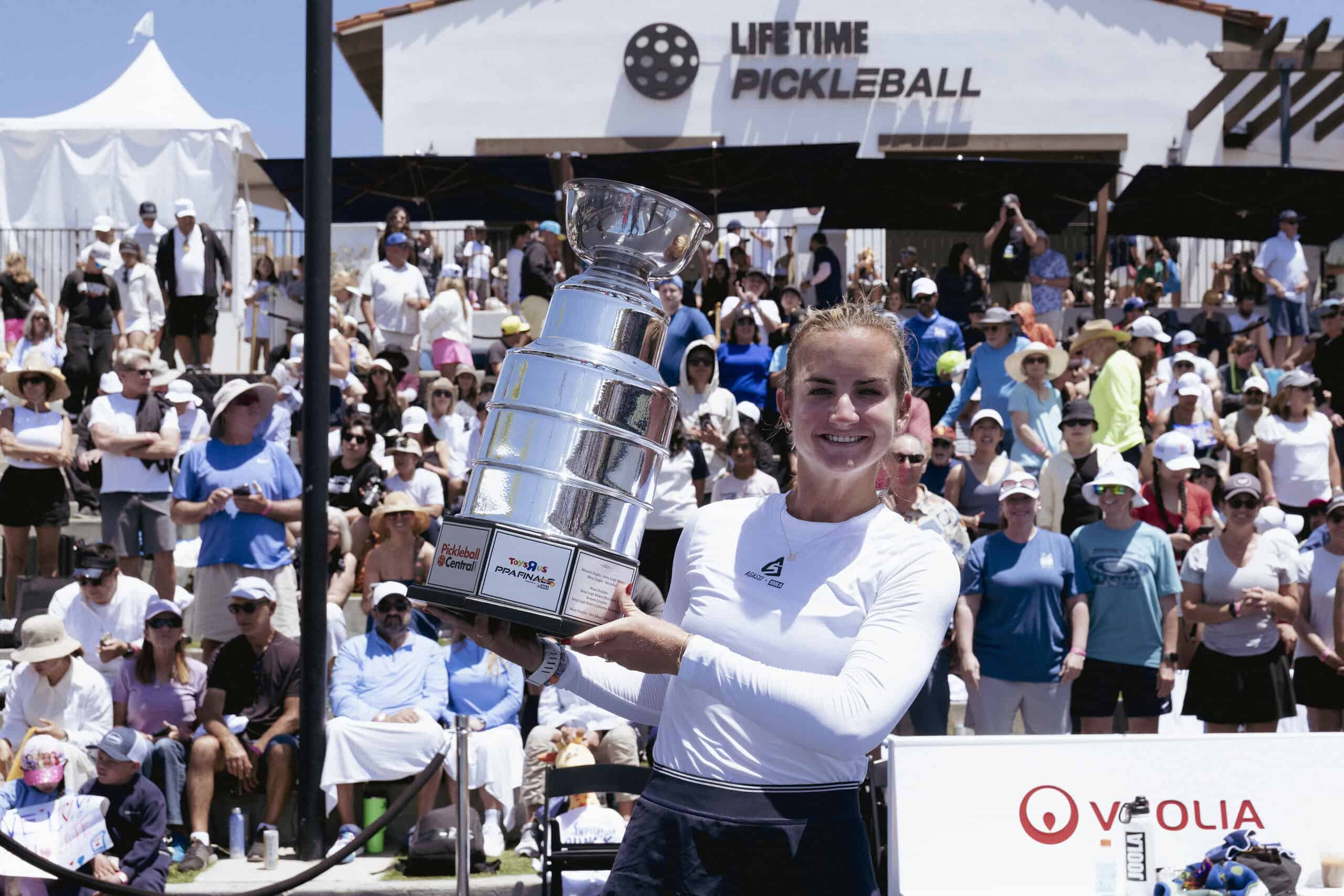 Waters and Johns dominate San Clemente Finals with record runs