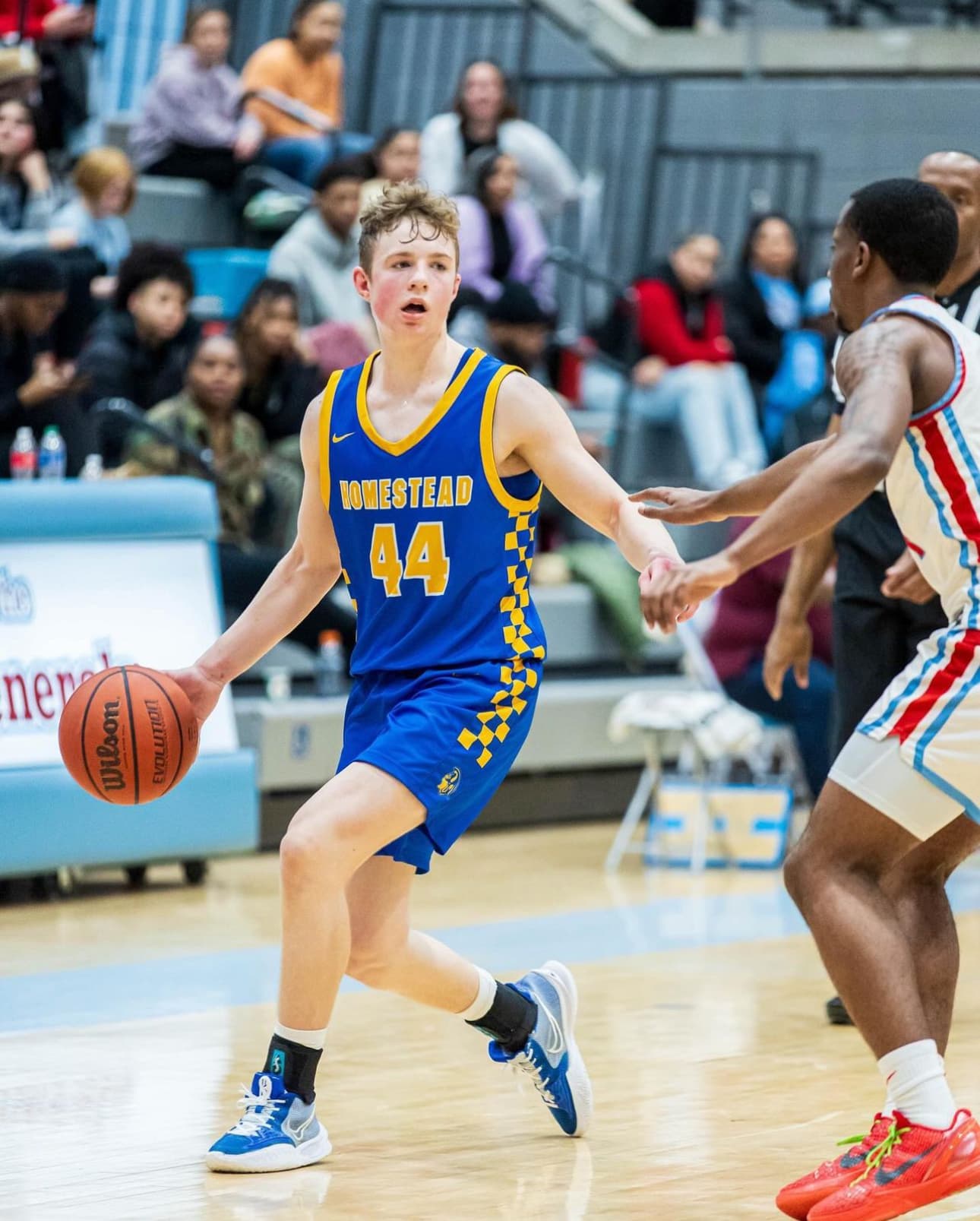 Homestead Patriots Upset Unbeaten Oak Hill 58-53 Behind Coolman, Welker
