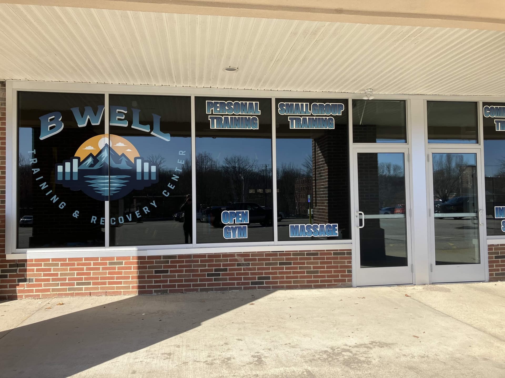 Bwell Training Center Brings Cold Plunge Recovery to Somersworth Plaza