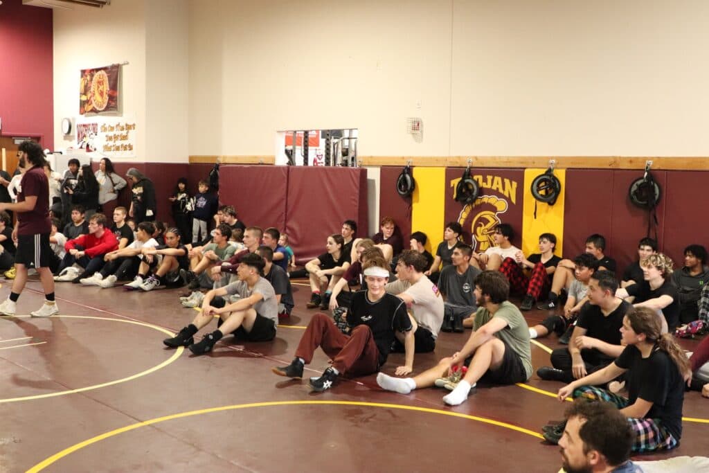 Pahrump High Wrestling Room Filled With Alumni, Community Support