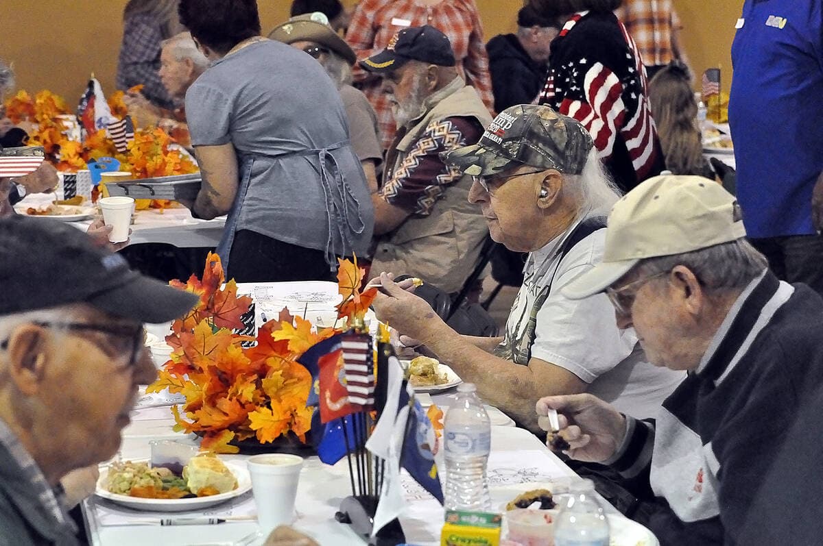 Pahrump Holiday Task Force Provides Free Thanksgiving Meal For Neighbors