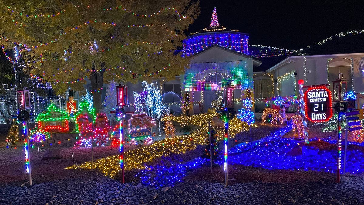 Pahrump launches community curated Christmas lights map, boosts local tourism