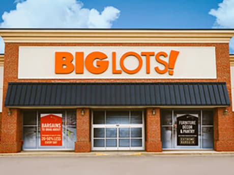 Big Lots workers can use reviews to ask for raises, hours, promotions