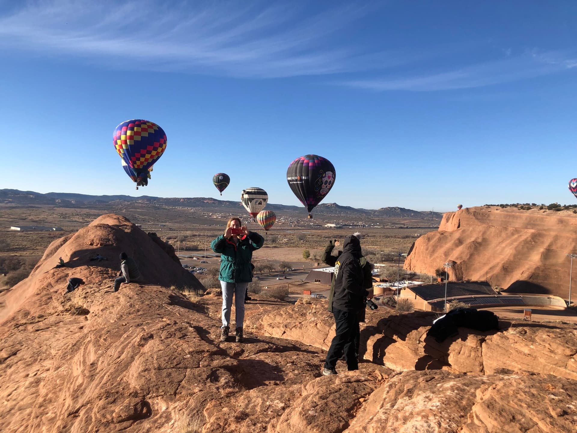 Red Rock Balloon Rally Draws Visitors, Park Navigates EHV1 Closure
