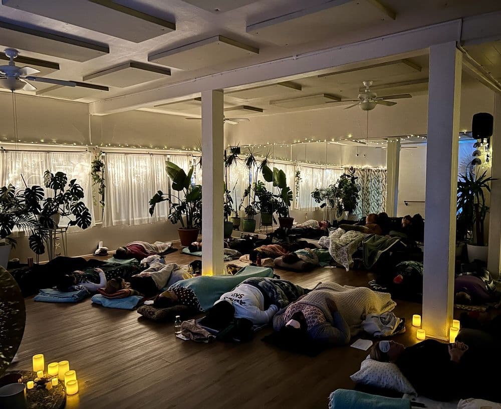 Junebug Foundation Hosts Puppy Yoga Night at Her Elevated in Sacramento