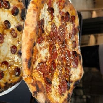 How Ya Dough’n’s seven-day sourdough pizza crust draws local fans