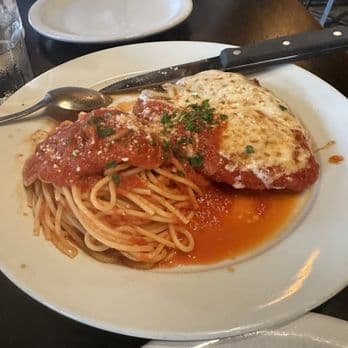 Brooklyn-style Italian-American pasta restaurant APizza expands to Doral