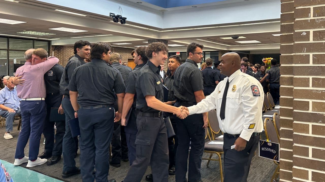 Seminole State fire academy graduates 27 amid firefighter shortage