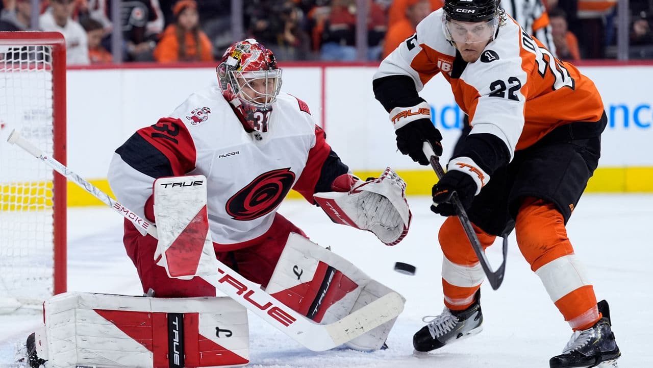 Hurricanes rout Flyers 4-1, take 3-0 series lead, move one win away from East final