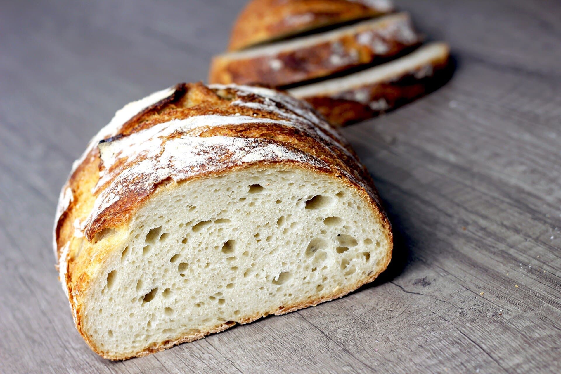 Flour Choice Shapes Sourdough Bacteria, Single Yeast Dominates Starters