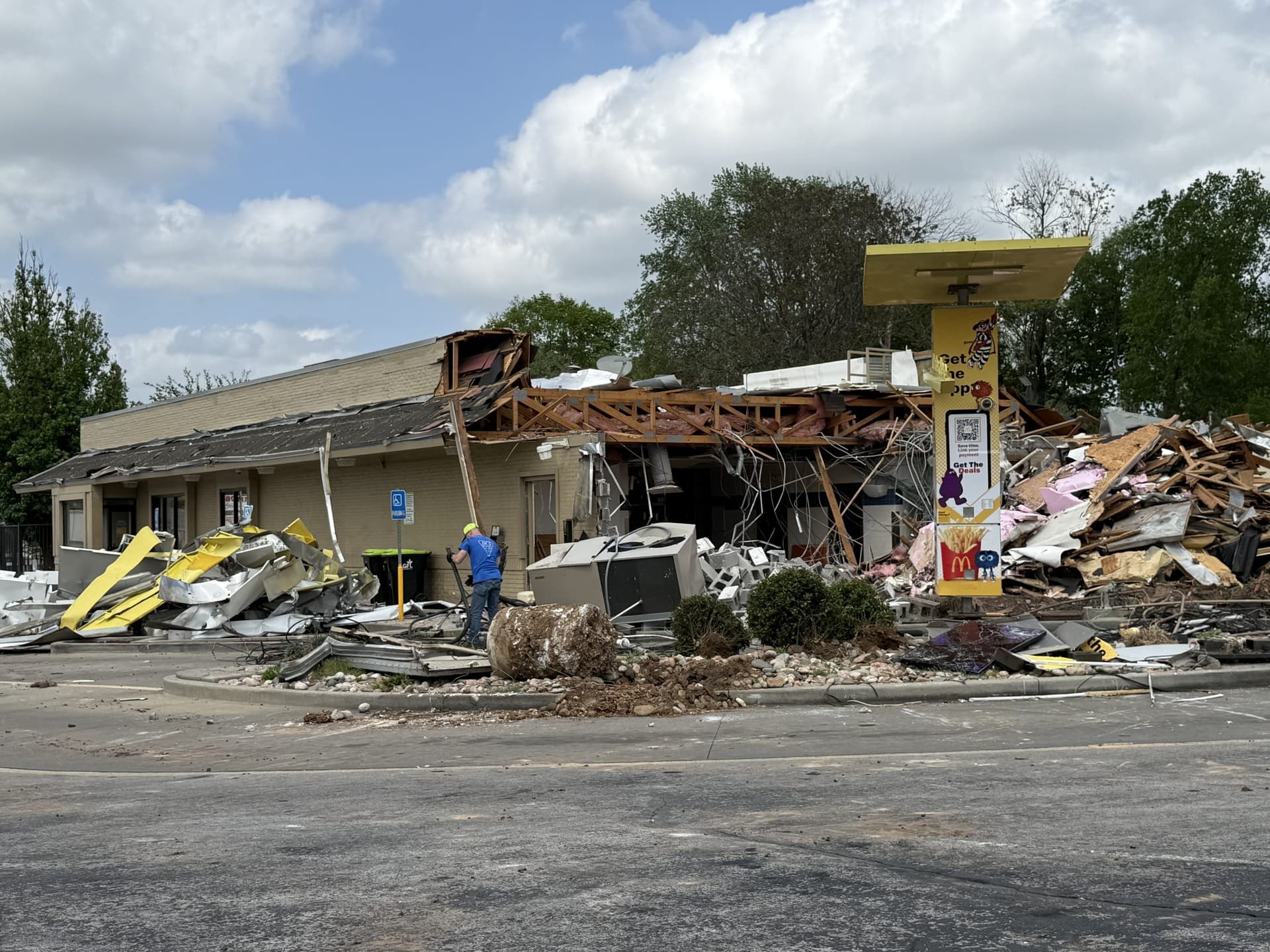 Springfield McDonald’s at Glenstone closes for full demolition and rebuild