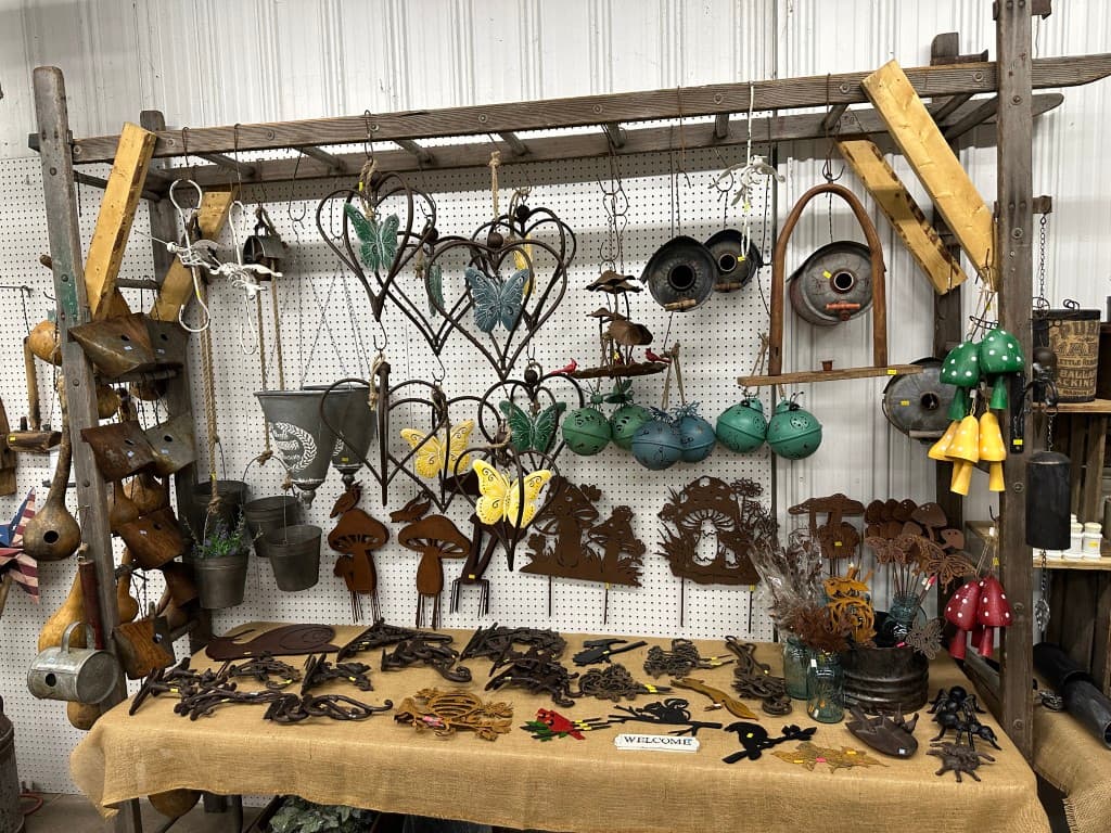 Ship-Chic Craft and Vintage Show Brings Antique Treasures to Shipshewana This March