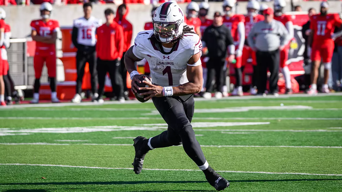 DJ Williams returns, Southern Illinois eyes championship run in 2026