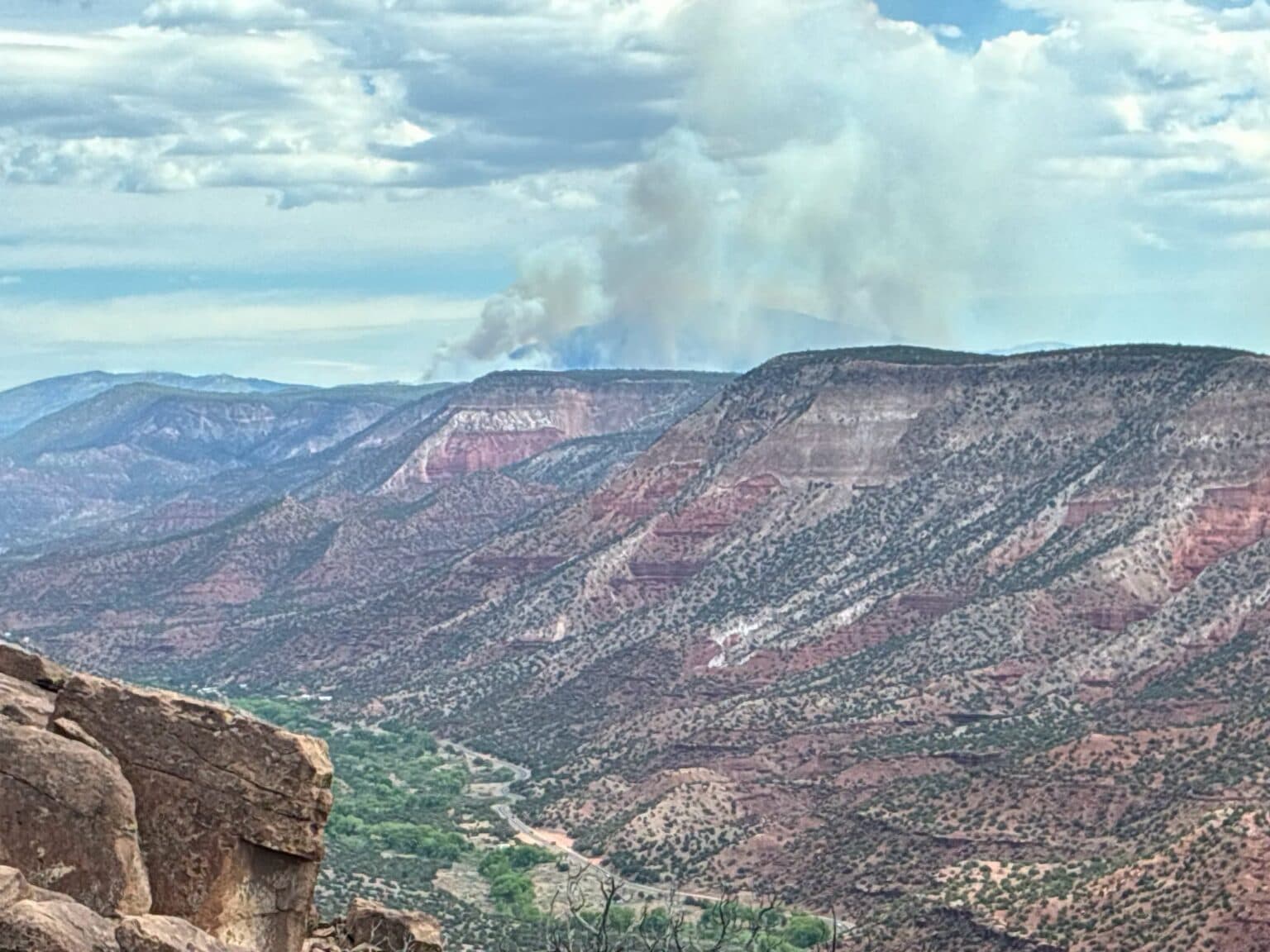 McCauley Springs Fire closes Jemez Mountains campgrounds, forces evacuations