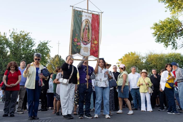 Catholic leaders cross US-Mexico border in plea for migrant dignity