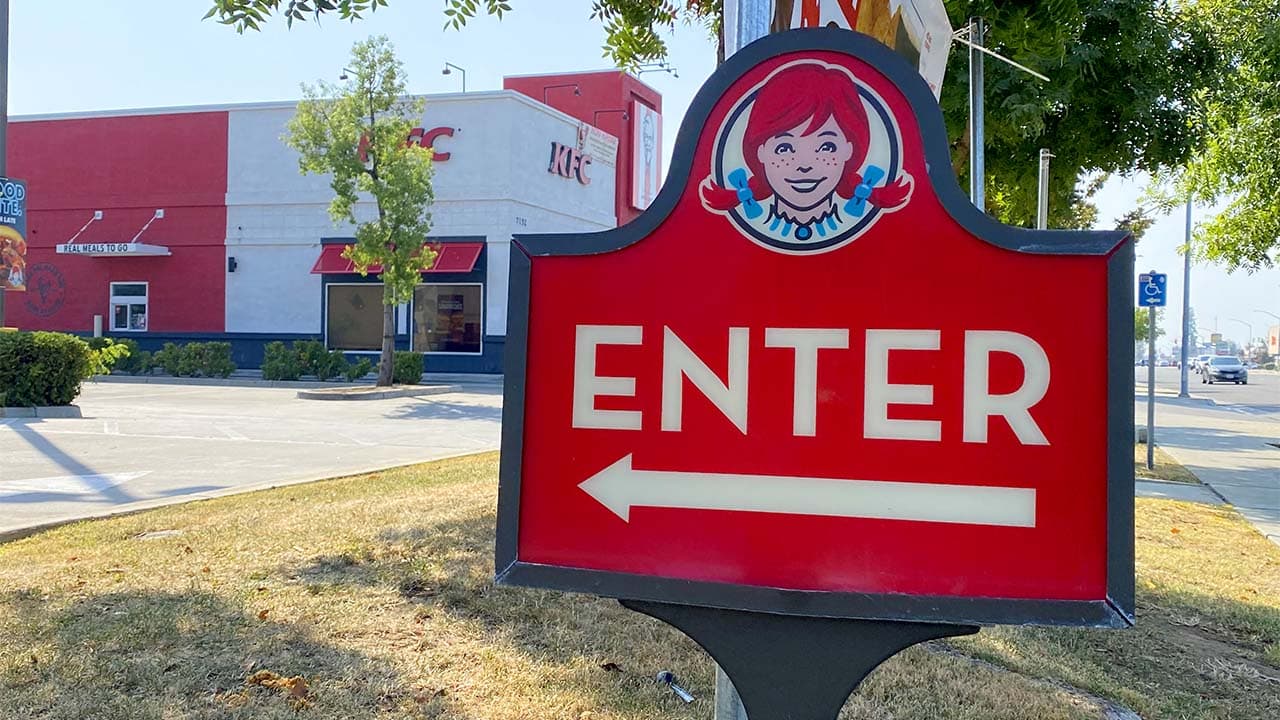 California's $20 Fast-Food Wage Law Raises Prices, Cuts Some Jobs