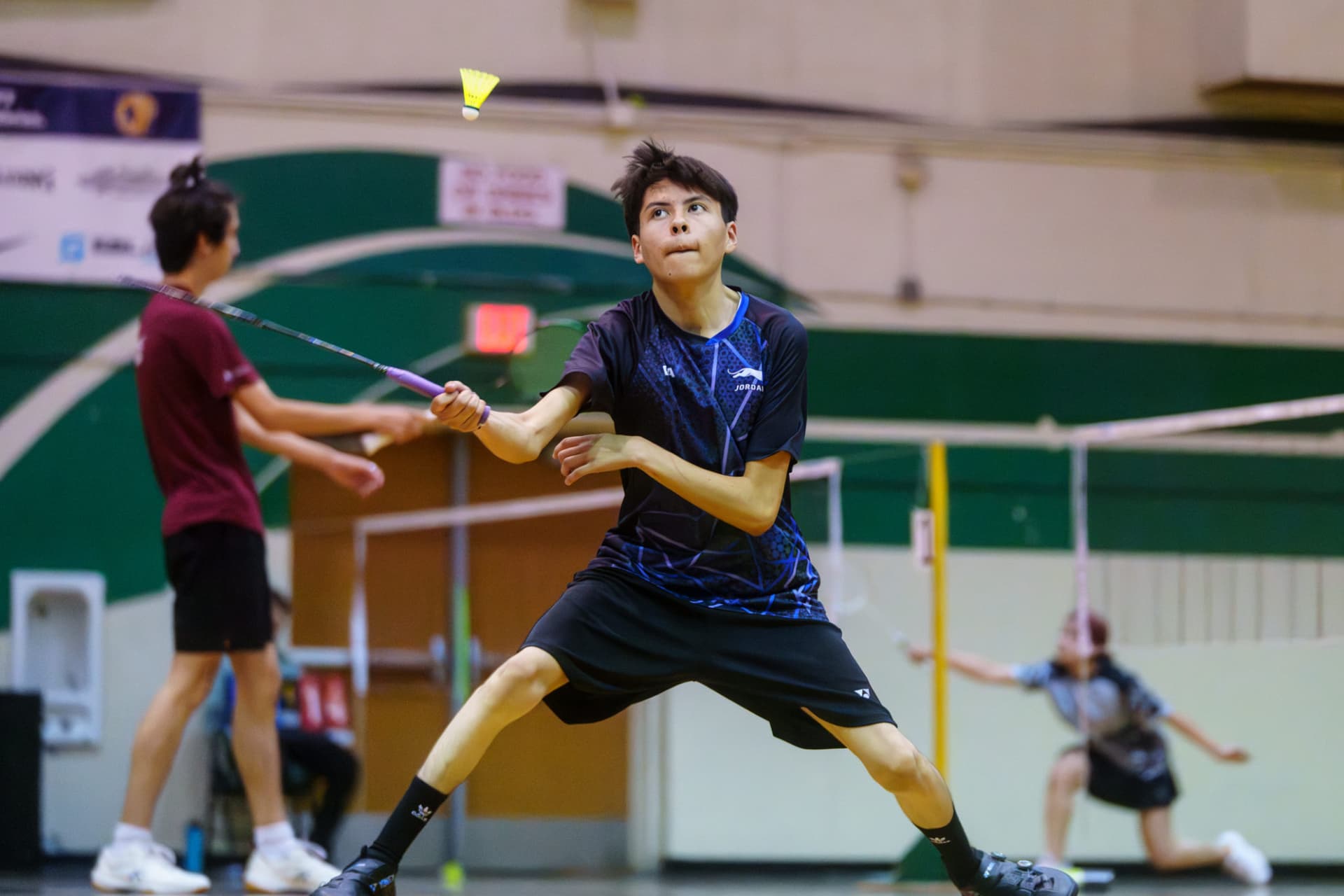 Morgan Loy dominates Ryan Ricco to win Los Angeles regional title