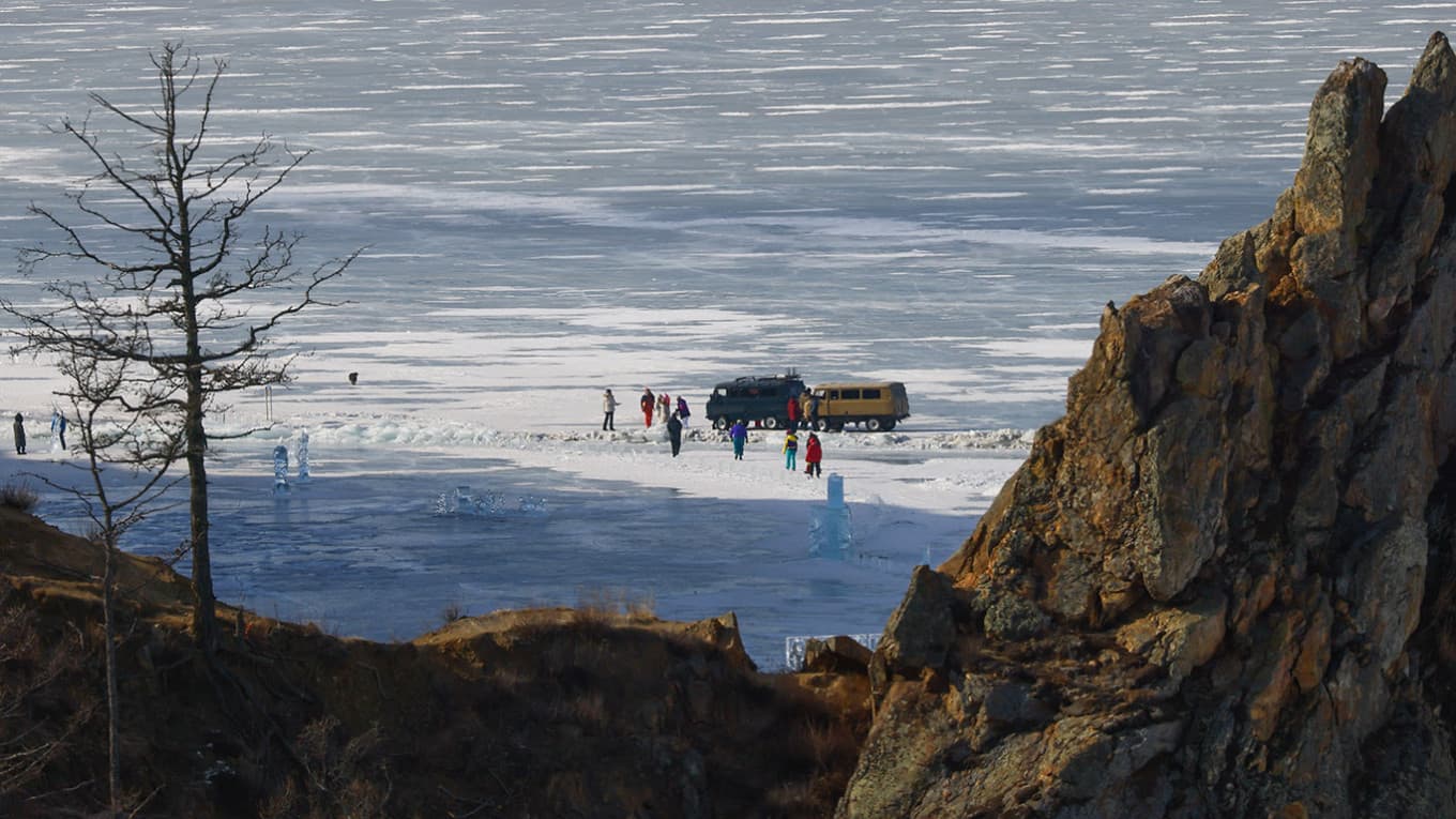 Seven Chinese tourists die after vehicle breaks through Lake Baikal ice