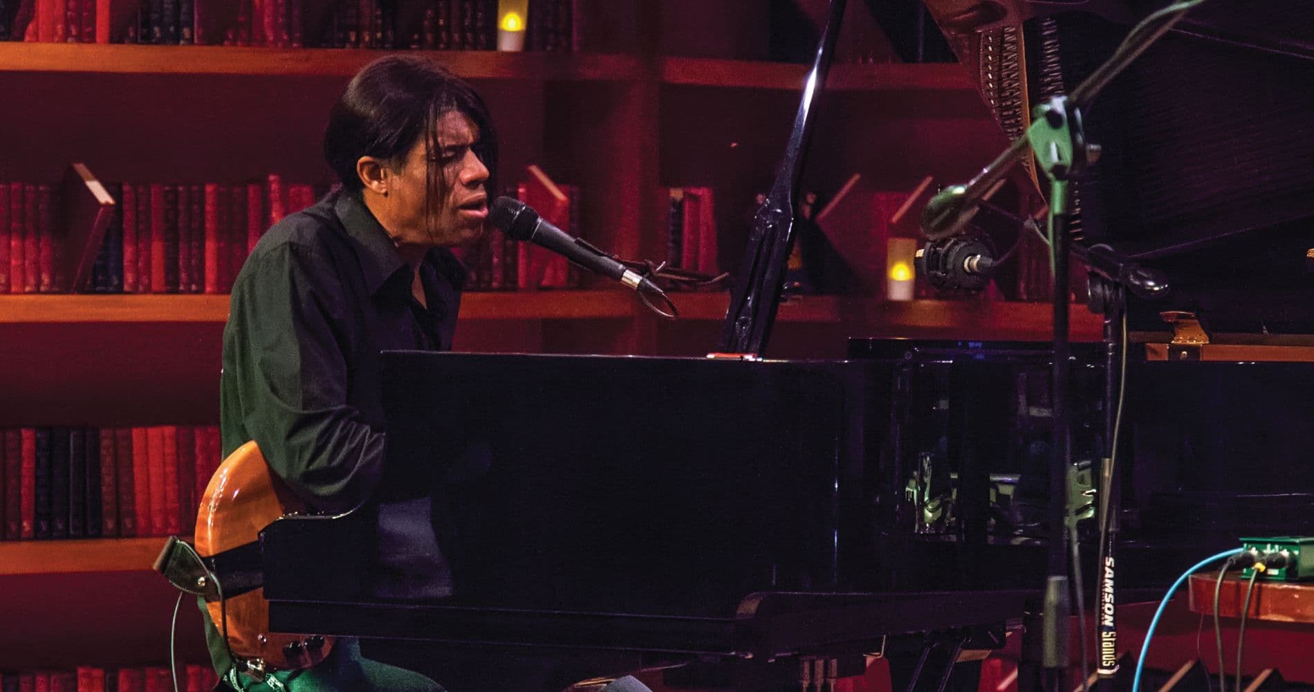 Stanley Jordan India dates spotlight Kenwood Dennard’s rhythmic core