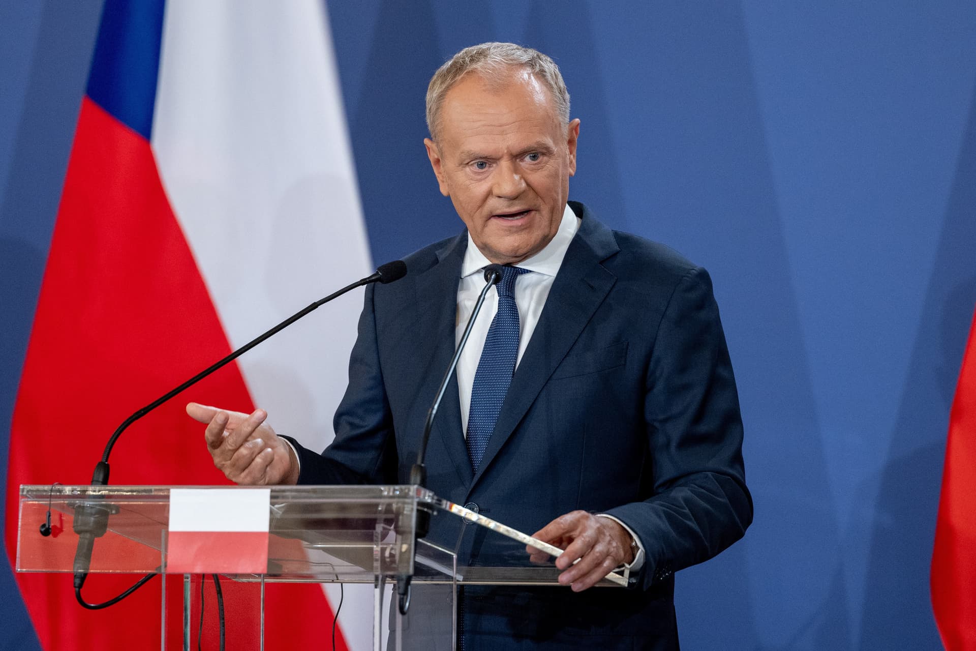 Poland prepares for various scenarios as Russia threat grows