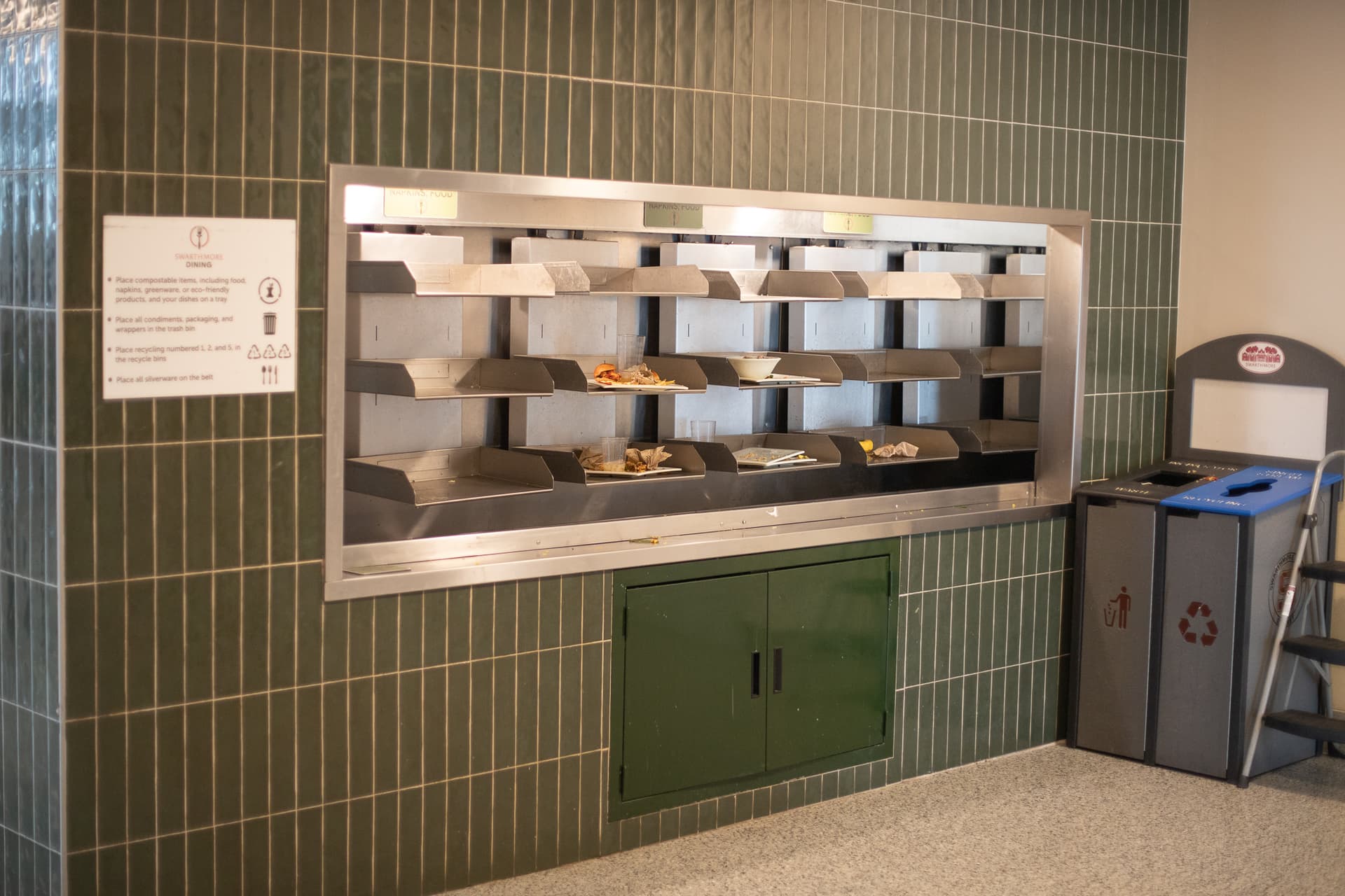 Swarthmore Dining Worker Severely Scalded by Industrial Dishwasher, Colleagues Raise Safety Concerns