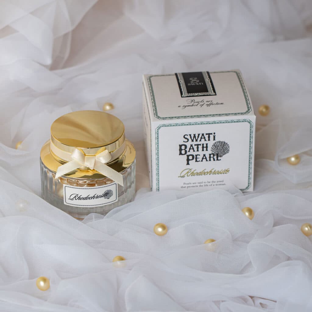 SWATi Launches Four Limited Bath Pearl and Hair Accessory Sets for Valentine’s
