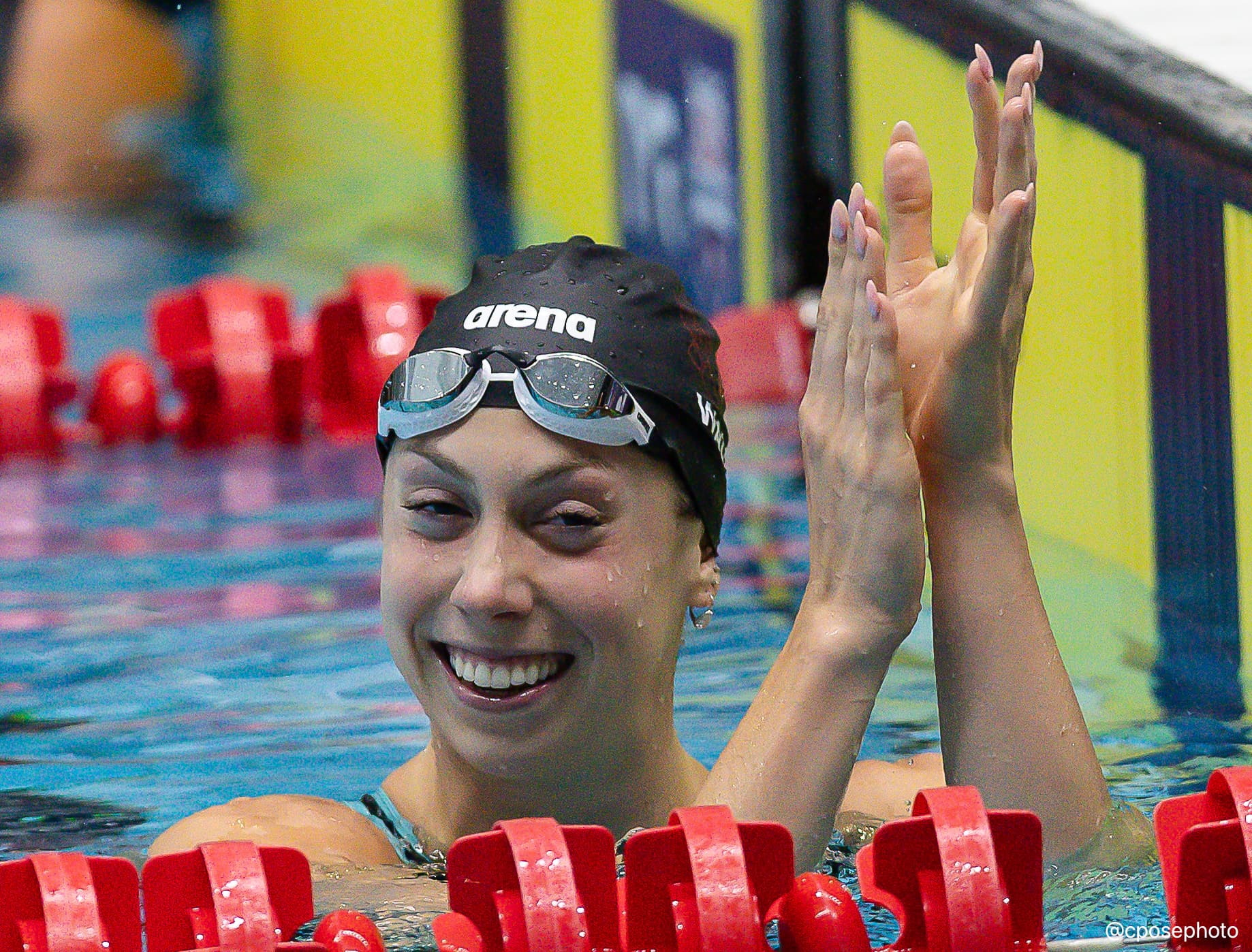 Gretchen Walsh breaks women’s 50-meter freestyle world record in Rome