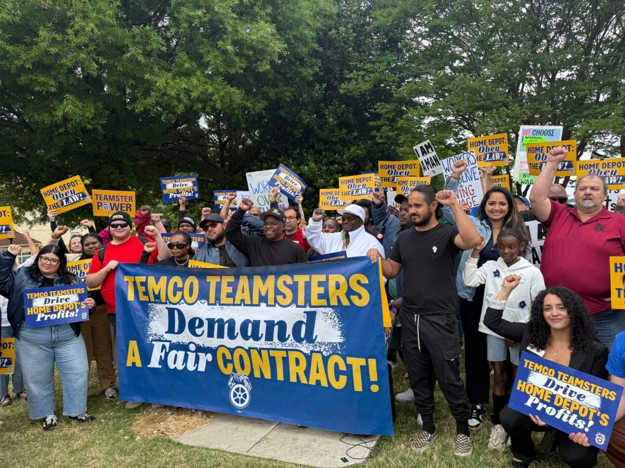 Teamsters rally at Home Depot headquarters backs Temco drivers union fight