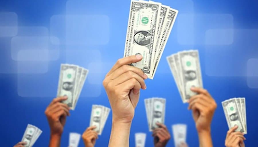 Venture Capital Splits: AI Firms Draw Capital, Others Starve