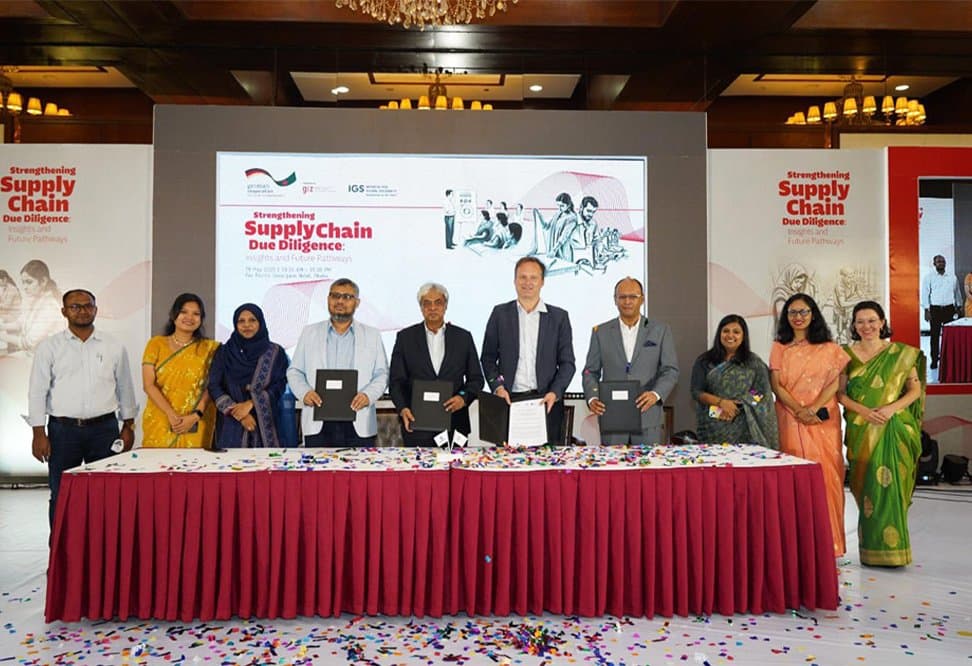 BGMEA signs deals with GIZ and Open Supply Hub on garment traceability
