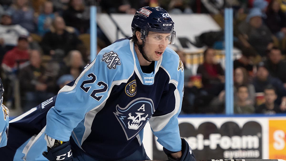 Ratcliffe Sparks Admirals to 5-2 Victory Over Griffins in Grand Rapids
