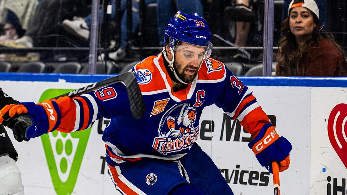 Condors Captain Seth Griffith Reaches 700 AHL Points in 4-3 Win