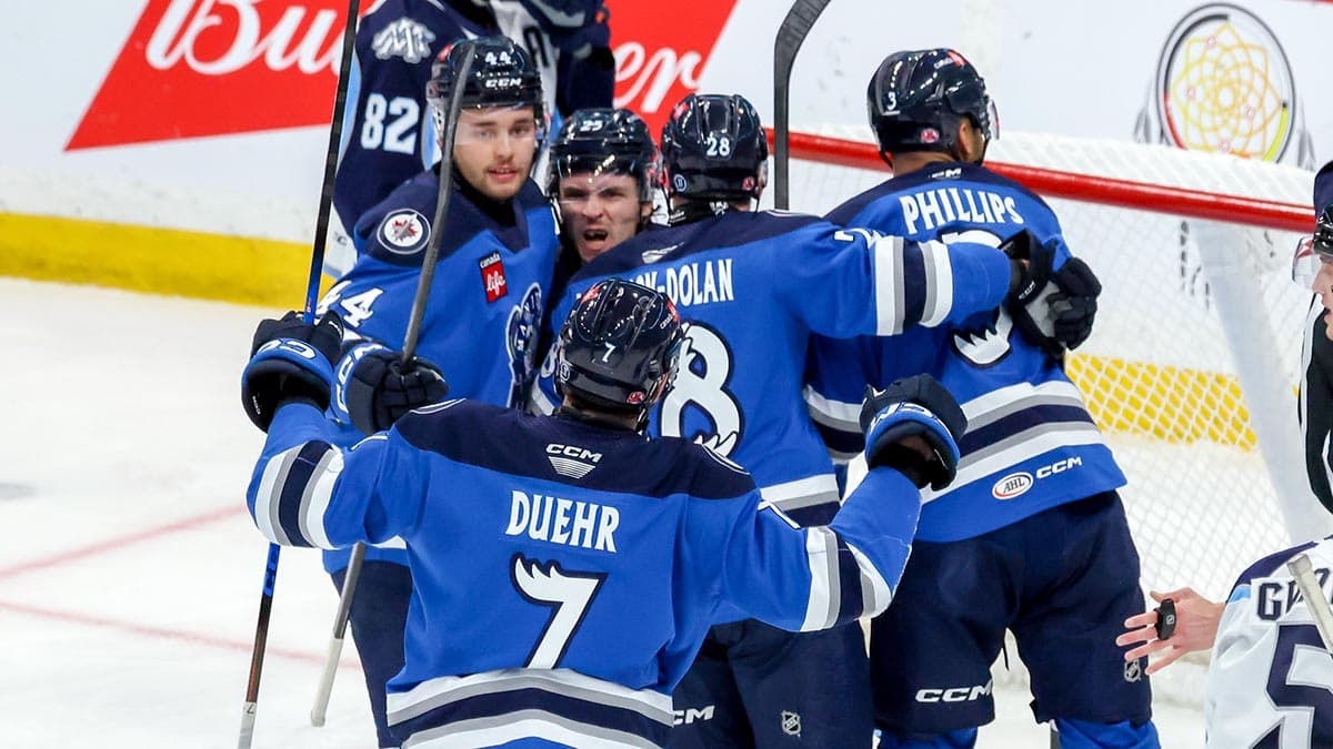 Gustafsson scores late, Moose stun Milwaukee to force Game 3