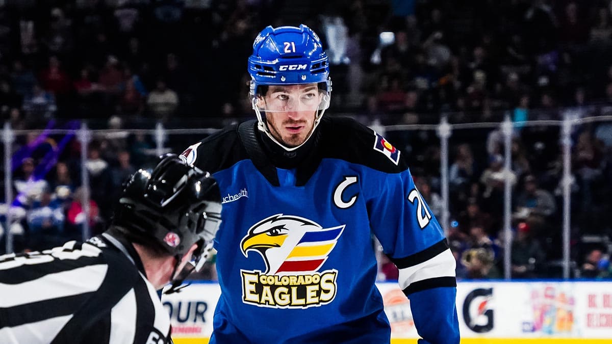 Eagles Re-Sign Captain Megna After Career-High 26-Goal Season