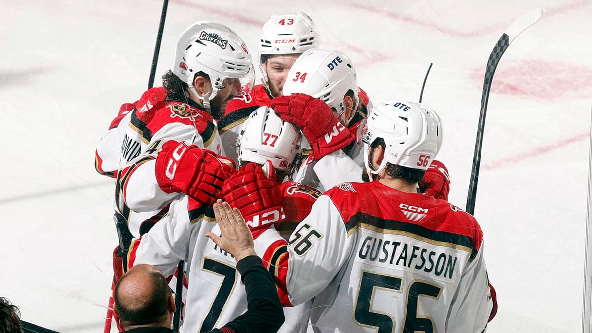 Brandsegg-Nygård lifts Griffins past Wolves in overtime, avoid sweep