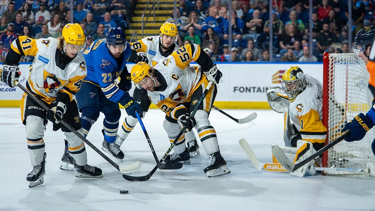 Murashov, Zonnon lift Penguins past Springfield, take 2-1 series lead