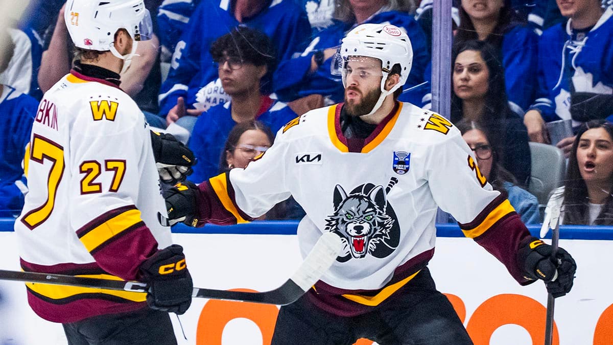 Chicago Wolves lean on resilience to force Calder Cup Game 5