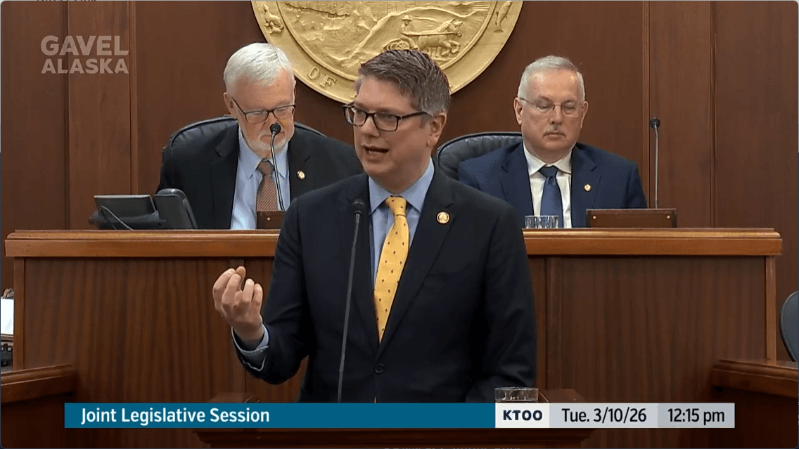 Begich Urges Alaska Lawmakers to Back LNG Project, Not Block It