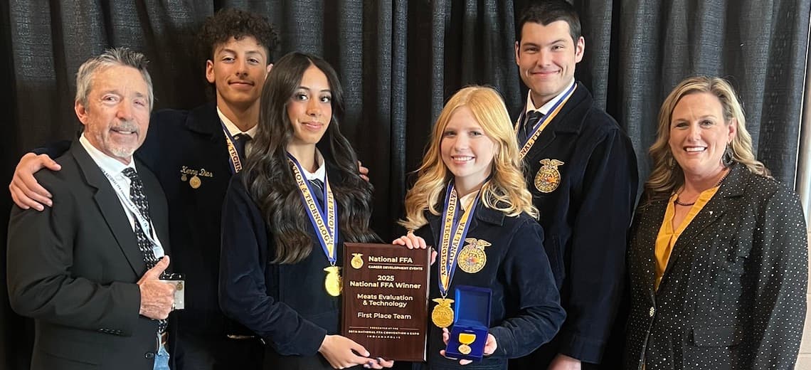 Clovis East Team Wins National Meat Evaluation Championship, Brings Home Community Pride