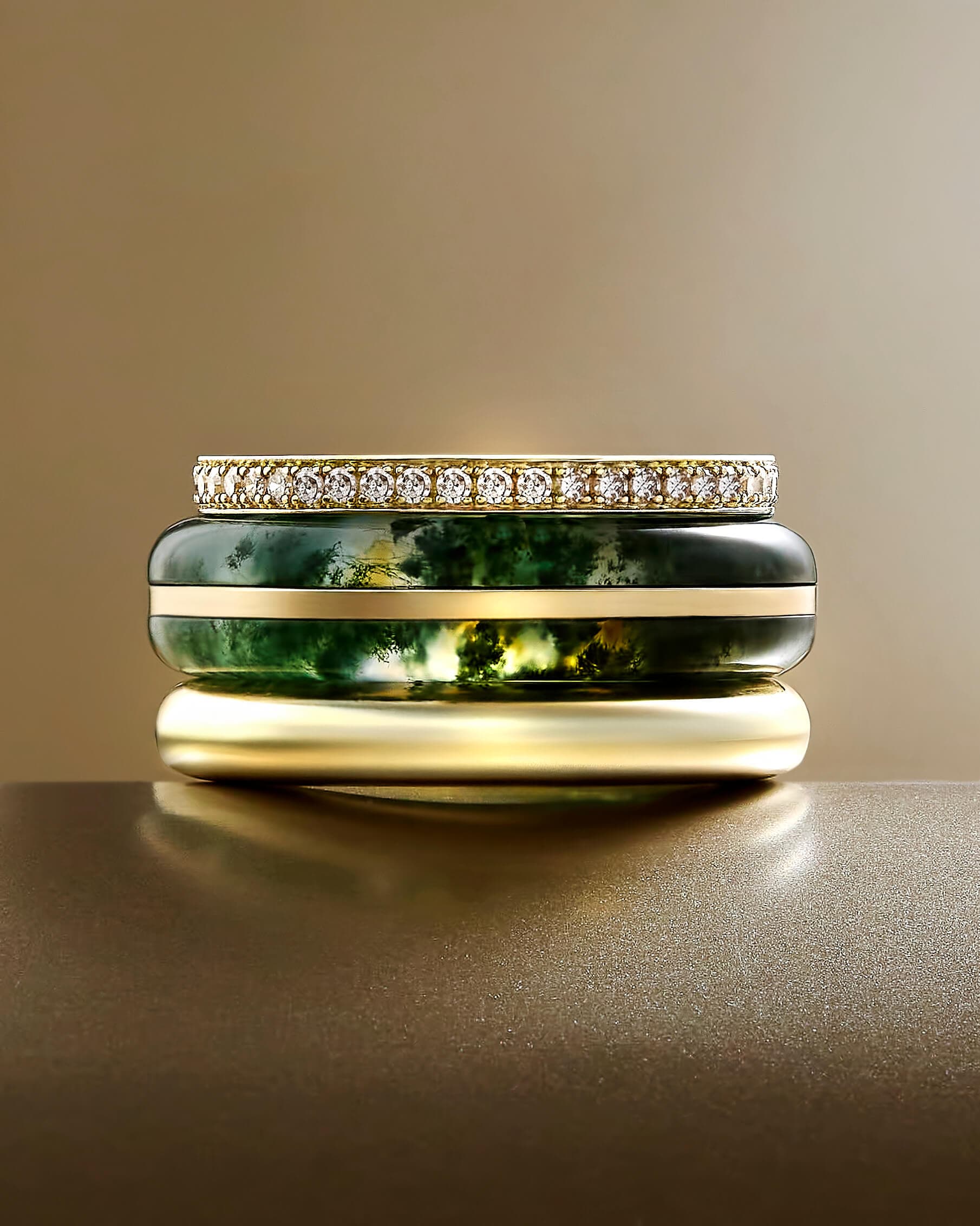 Couture spotlight shines on emerging jewelers and stackable everyday designs
