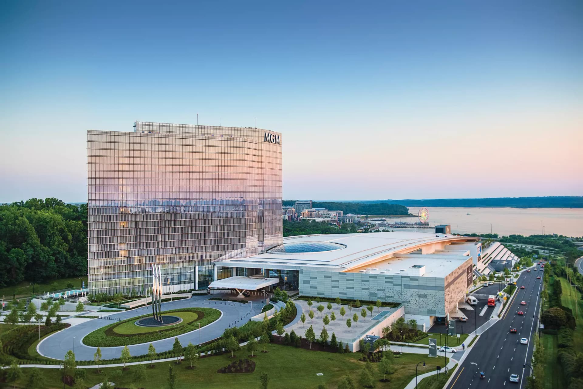 MGM National Harbor to end free self-parking for nonmembers