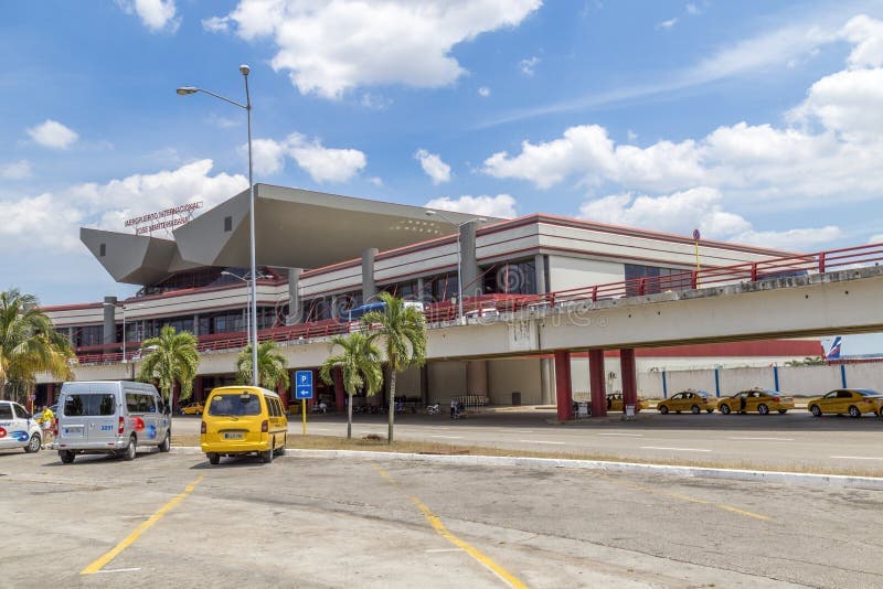 Cuban customs seizes 48 cocaine capsules from body-packer at Havana airport