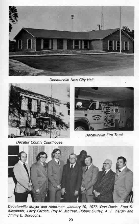 Decaturville courthouse anchors county genealogical and public records access