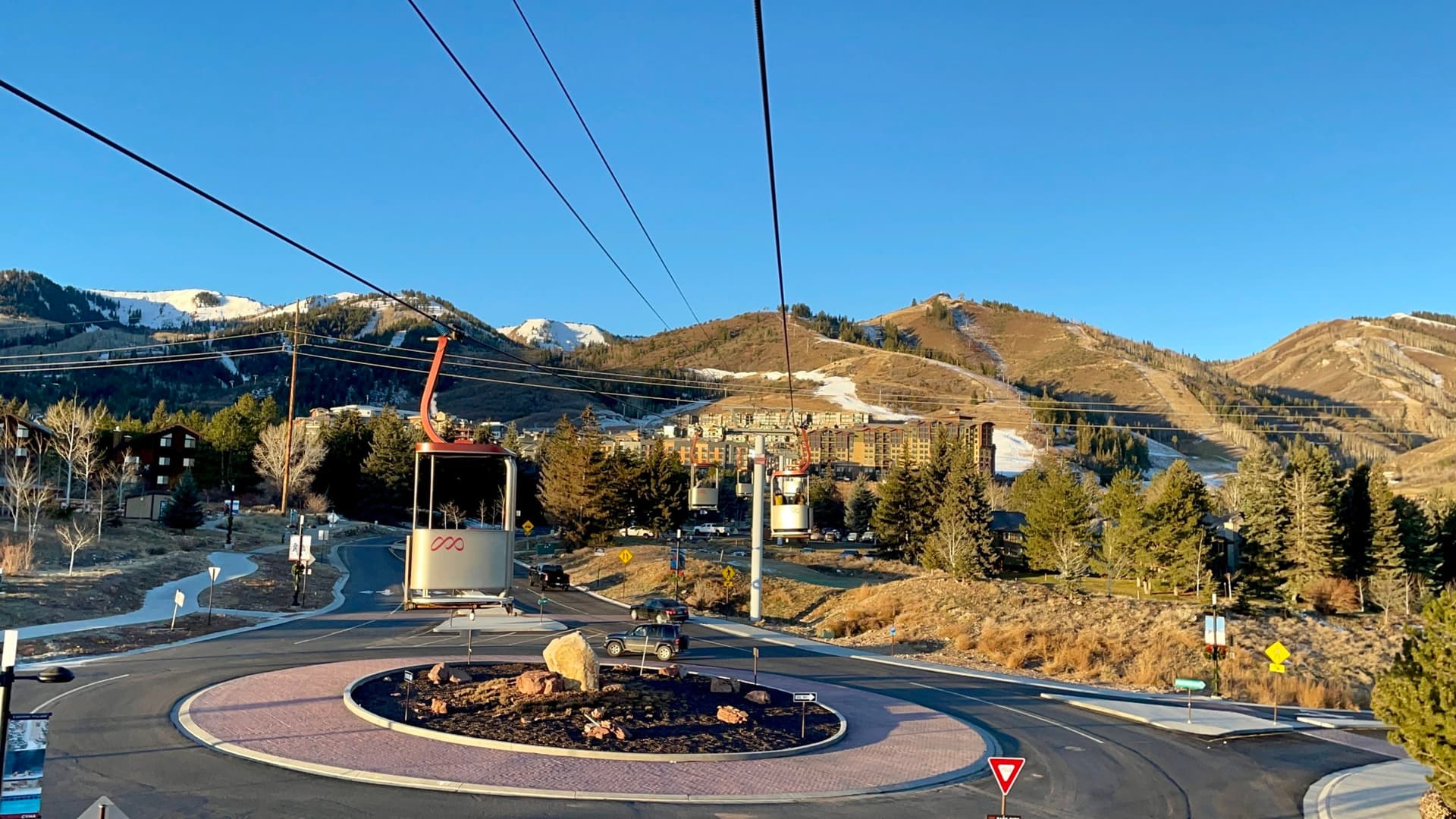 Summit County launches 24/7 hotline for nightly rental concerns