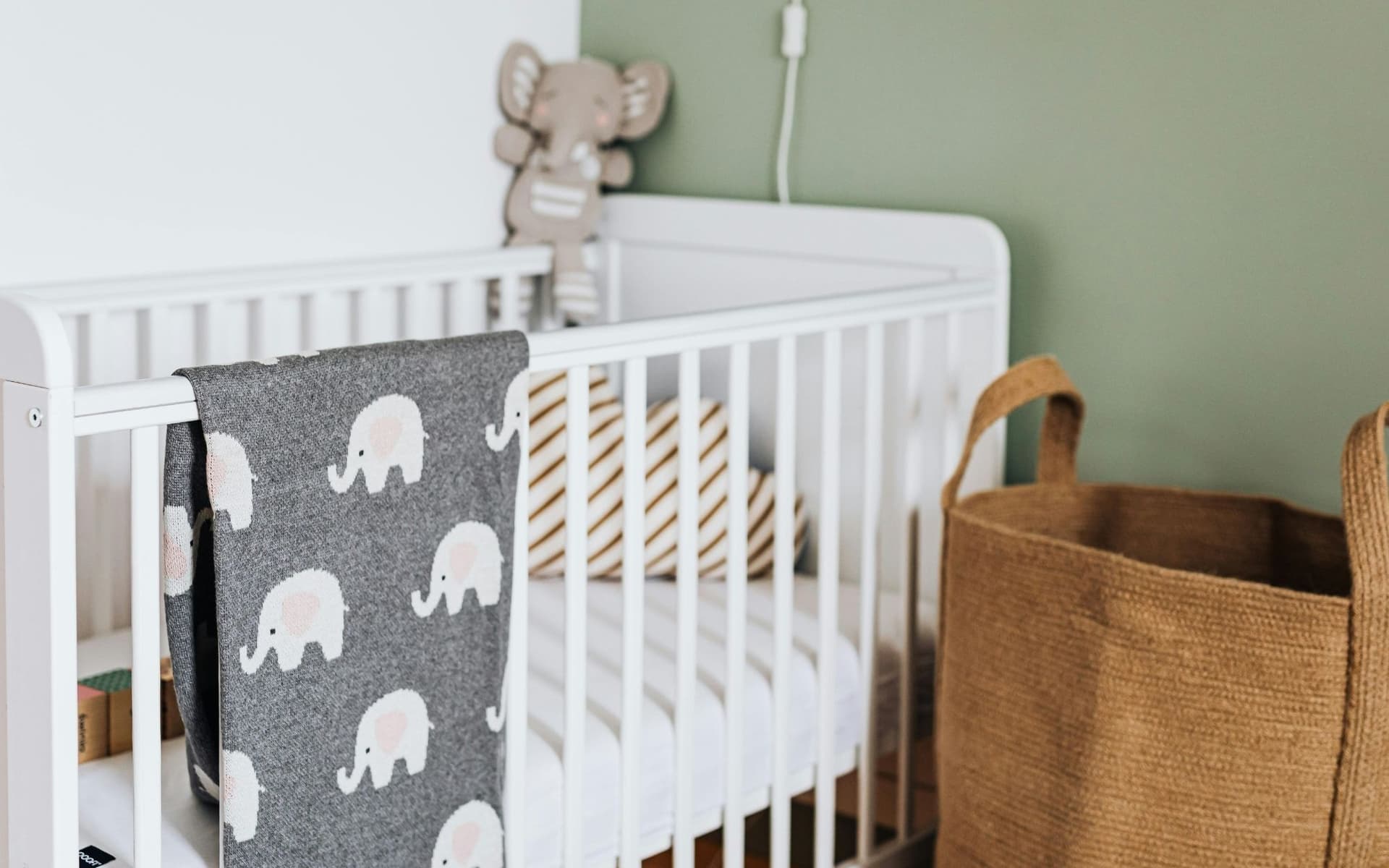 Data-driven baby registry trends spotlight parents' current must-have gear
