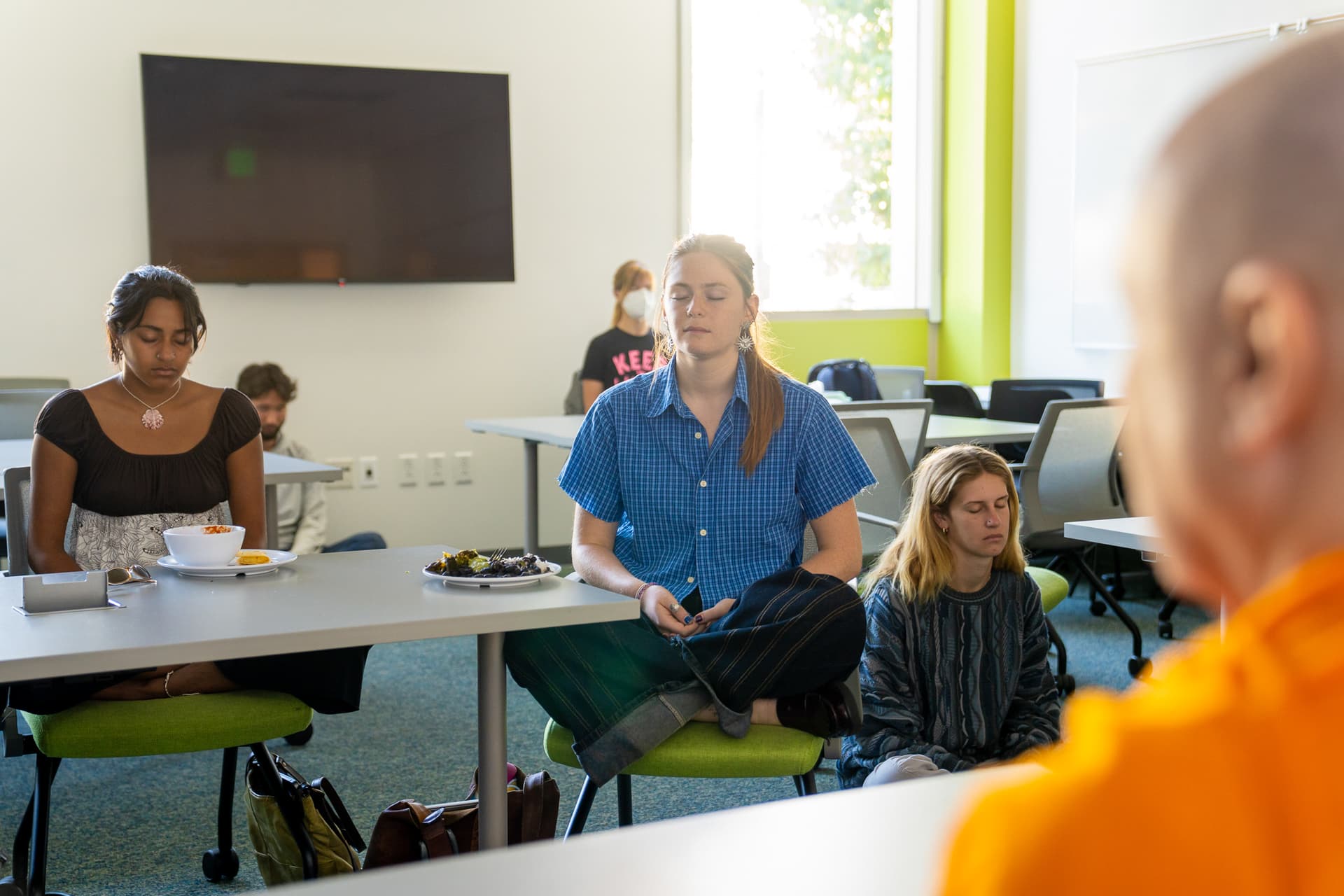 Dr. Nicholas Thanissaro Leads Meditation in the Age of AI at Claremont