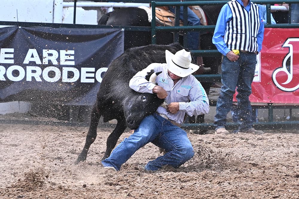 Proctor, Graves lead Guymon roping race as Etbauer posts fastest run