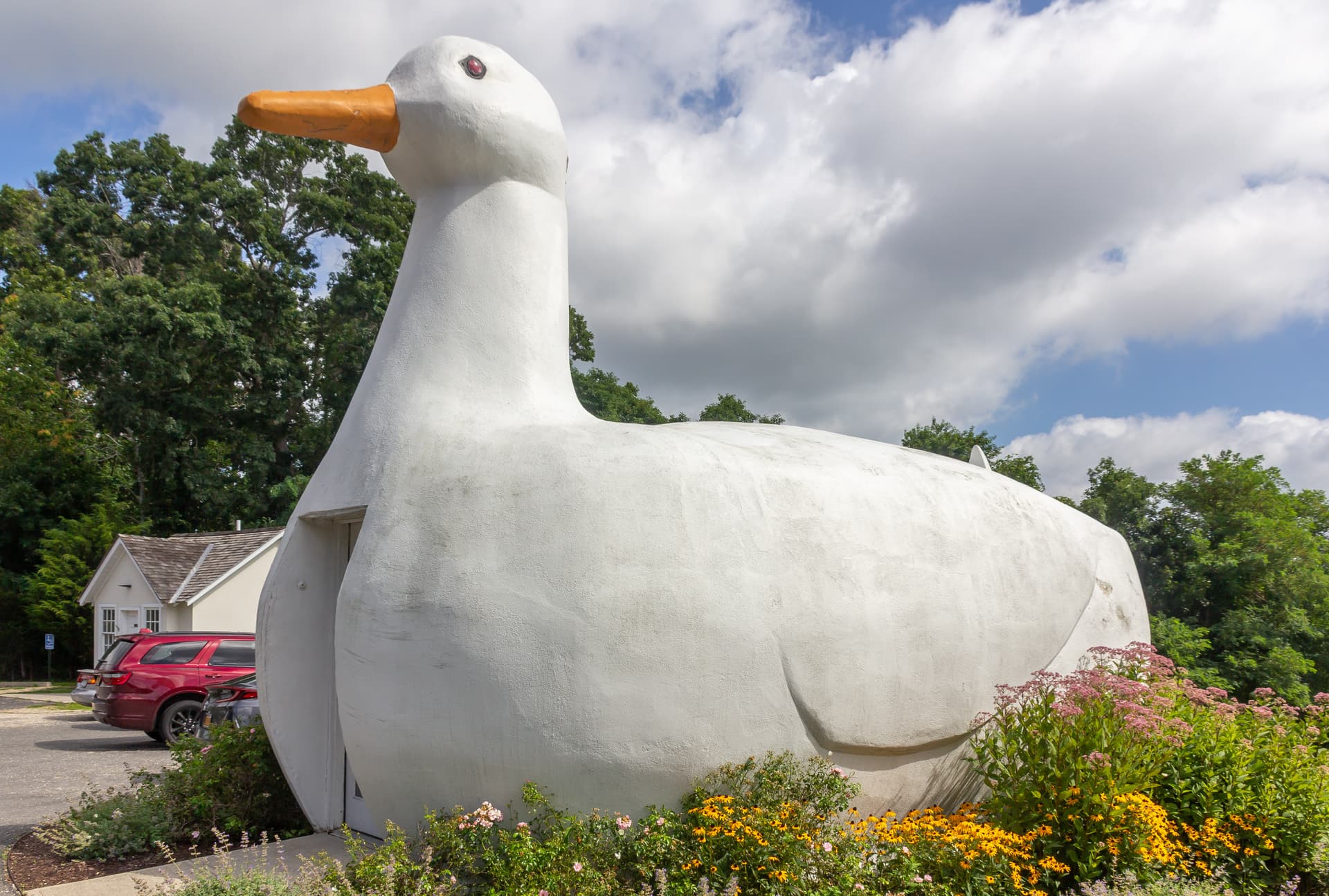 Big Duck marks Suffolk County’s duck-farming past in Flanders