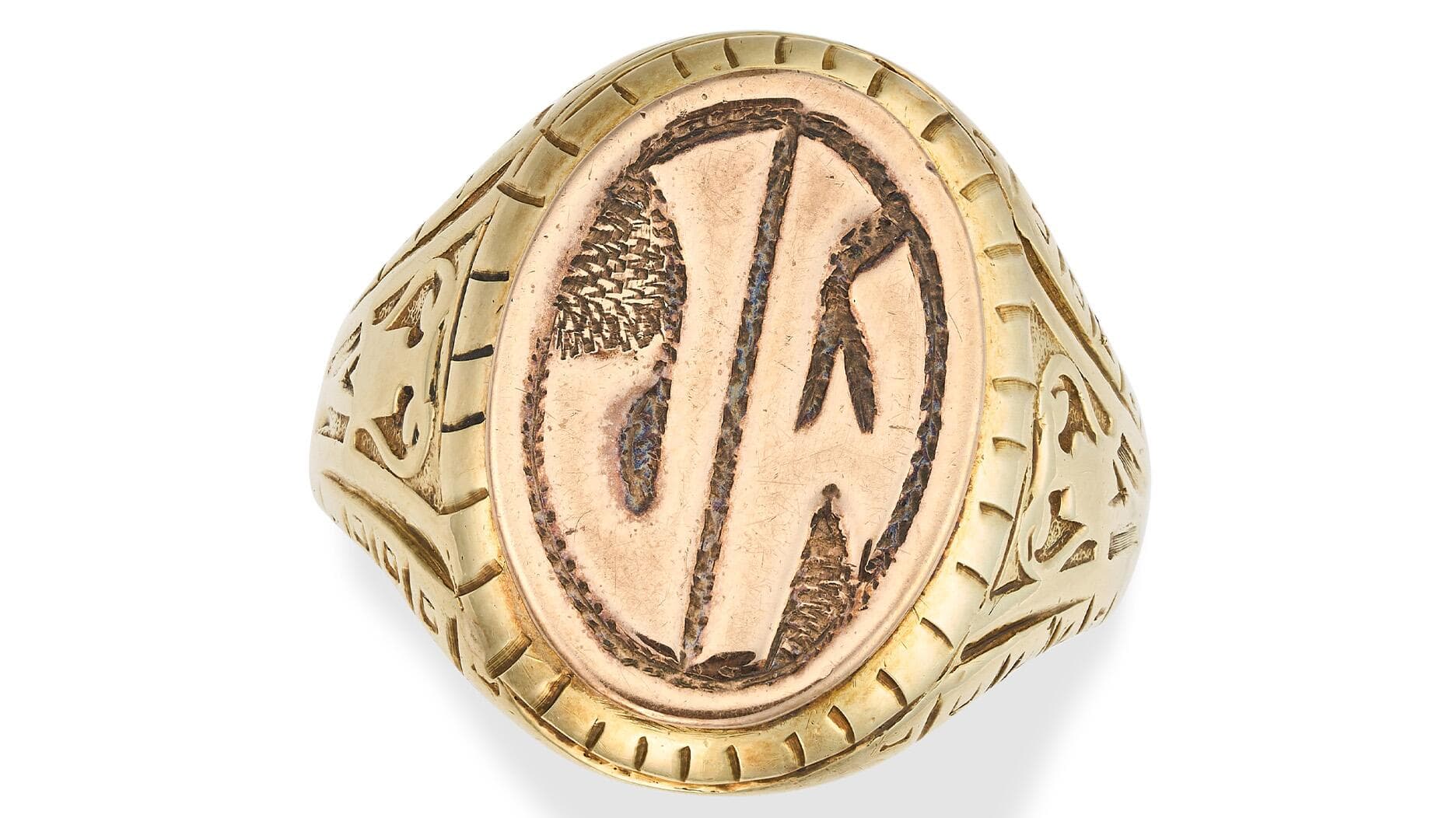 John Wayne’s gold signet ring sells for £12,350 at Elmwood auction
